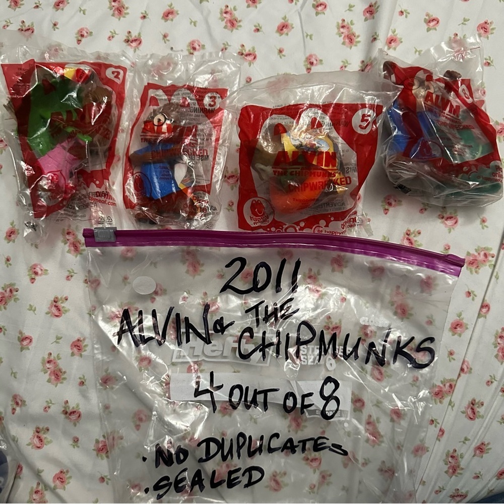 McDonald's Alvin and the Chipmunks Surprise Toy Set - Mixed Colors